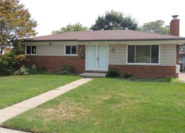 Property at 31576 Morgan St, Warren, MI 48088, 3 beds, 1.5 baths