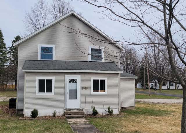 Property at 1840 N 56th Ave, Mears, MI 49436, 4 beds, 1.5 baths