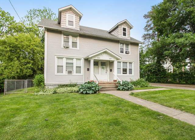 Property at 1019/1021 N Michigan Ave, Howell, MI 48843, 2 beds, 3 baths