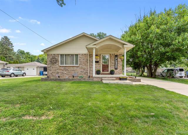 Property at 4981 Harding St, Dearborn Heights, MI 48125, 3 beds, 2 baths