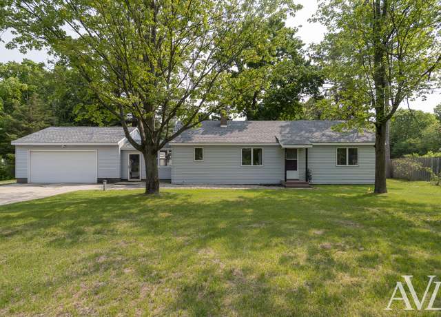 Property at 7936 Whitehall Rd, Whitehall, MI 49461, 3 beds, 1 bath