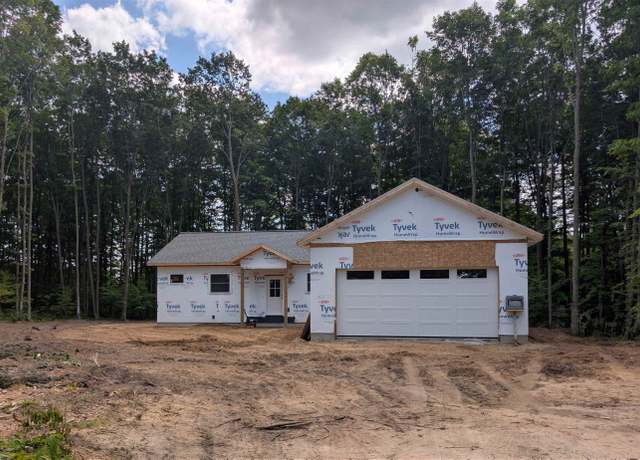 Property at 4611 Choice Cir, Blair Township, MI 49685, 3 beds, 2 baths