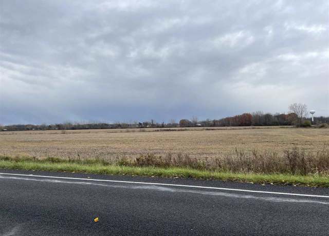 Property at 7572 E Remus Rd, Mt Pleasant, MI 48858