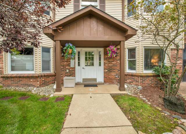 Property at 8597 Mathias Dr #44, Grosse Ile, MI 48138, 2 beds, 2 baths