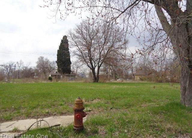 Property at 12495 Maine St, Hamtramck, MI 48212