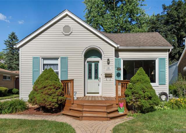 Property at 181 Navajo Ave, Pontiac, MI 48341, 3 beds, 2 baths