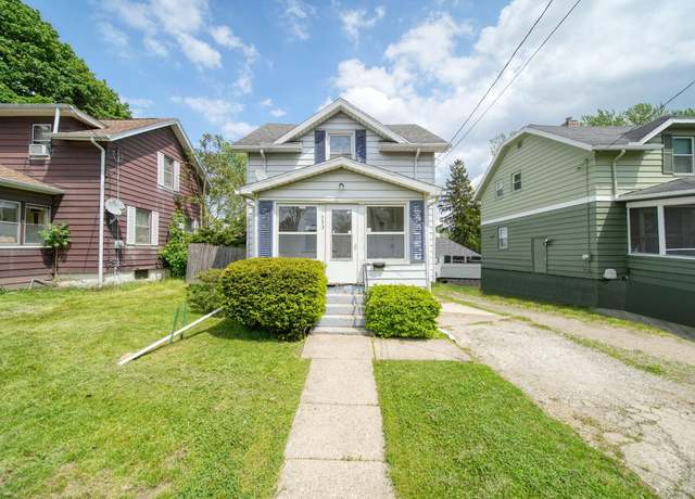Property at 553 Seymour Ave, Jackson, MI 49202, 2 beds, 1 bath
