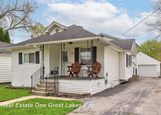 Property at 2505 Blake St, Saginaw, MI 48602, 4 beds, 1 bath