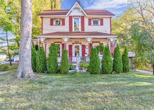 Property at 327 Reid Rd, Grand Blanc, MI 48439, 5 beds, 2 baths