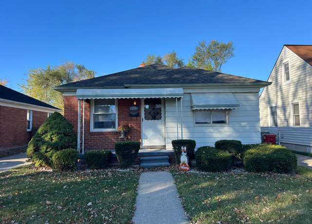 Property at 23741 Rosalind Ave, Eastpointe, MI 48021, 3 beds, 1 bath