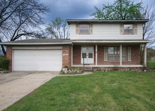 Property at 3050 W Hill Rd, Flint, MI 48507, 4 beds, 1.5 baths