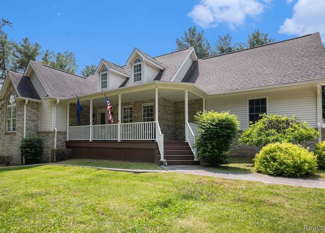 Property at 1897 N Summers Rd, Imlay City, MI 48444, 3 beds, 3 baths
