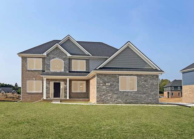 Property at 691 Willow Lake Ct, Oxford, MI 48371, 4 beds, 2.5 baths