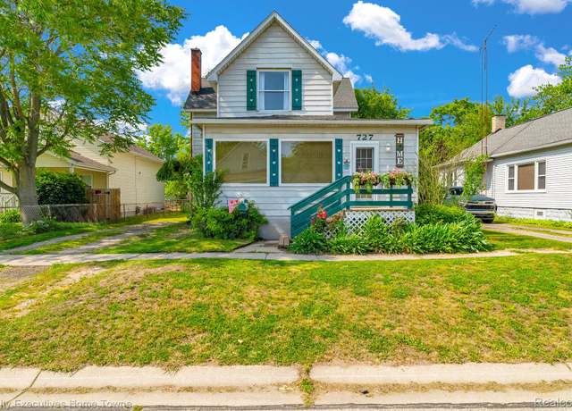 Property at 727 Minnie St, Port Huron, MI 48060, 4 beds, 3 baths