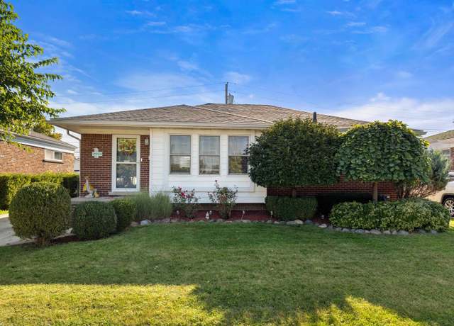 Property at 25524 Harmon St, St Clair Shores, MI 48081, 3 beds, 2.5 baths