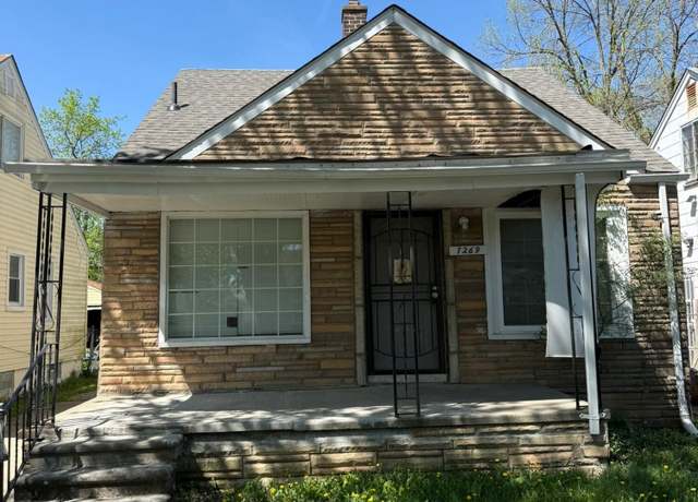 Property at 7269 Minock St, Detroit, MI 48228, 3 beds, 1 bath