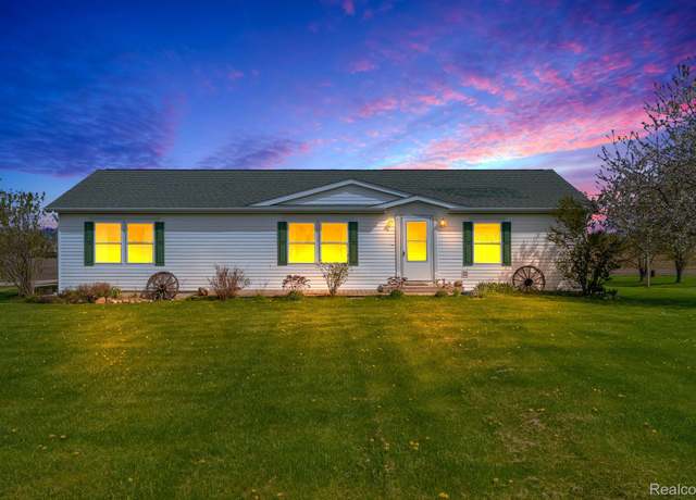 Property at 2326 Burnsline Rd, Brown City, MI 48416, 3 beds, 2 baths