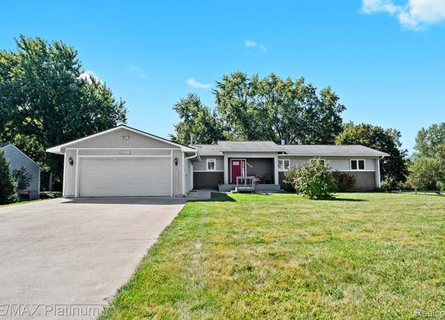 Property at 59191 Annah Dr, Lyon Charter Township, MI 48165, 5 beds, 3 baths