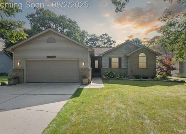Property at 14455 Ripley Rd, Linden, MI 48451, 4 beds, 3 baths