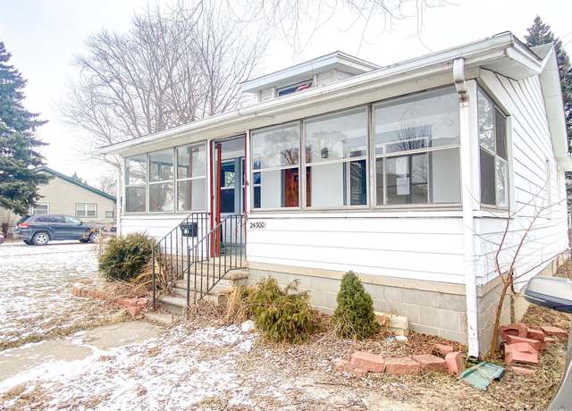 Property at 24300 Melrose Ave, Eastpointe, MI 48021, 3 beds, 1 bath