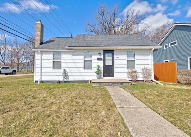 Property at 1160 Boston Ave, Waterford, MI 48328, 2 beds, 1 bath