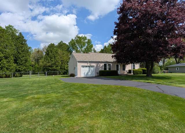 Property at 5097 Berneda Dr, Flint, MI 48506, 3 beds, 2 baths