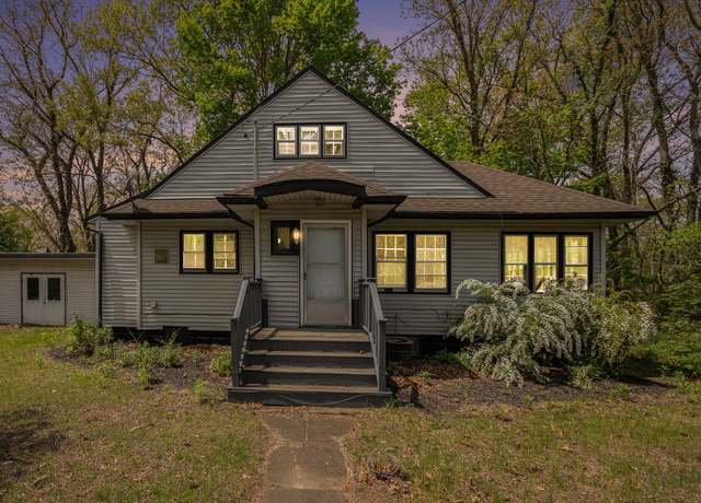 Property at 7566 Red Arrow Hwy, Stevensville, MI 49127, 4 beds, 2 baths