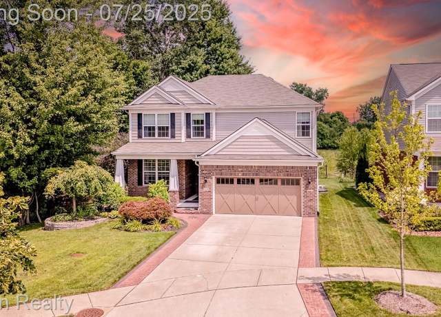Property at 6124 Braemore Ct, Canton, MI 48187, 3 beds, 3.5 baths