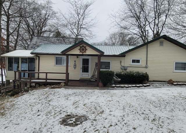 Property at 1151 N Crooked Lake Dr, Garfield Twp, MI 48632, 2 beds, 1 bath