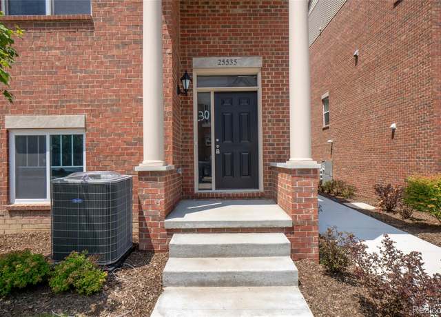 Property at 25495 Grandview Ln #25, Novi, MI 48375, 3 beds, 3.5 baths