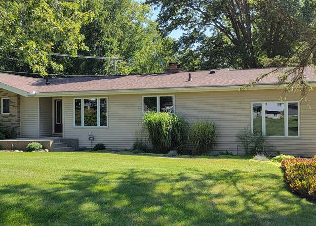 Property at 3487 Hilton Estates Dr, Brighton, MI 48114, 3 beds, 2.5 baths