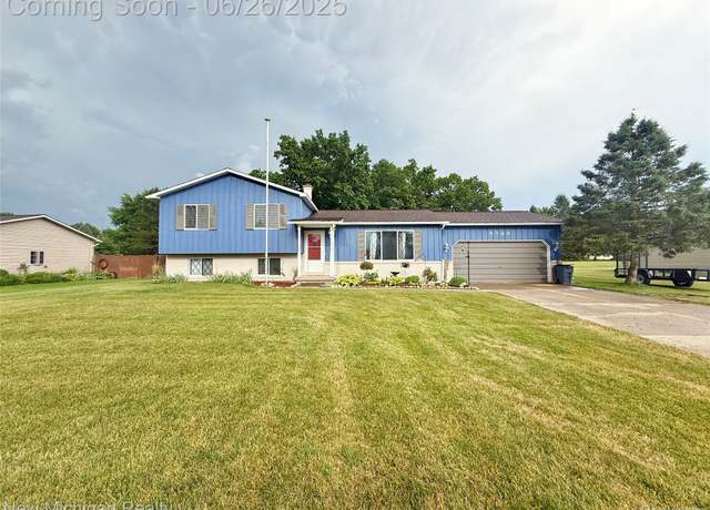 Property at 8588 Tim Tam Trl, Flushing, MI 48433, 4 beds, 2 baths