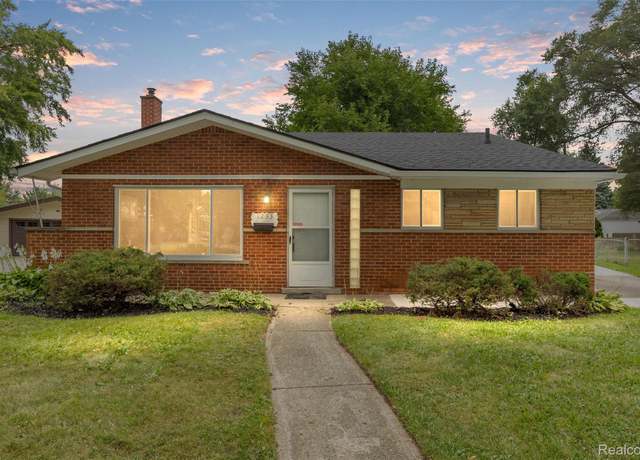Property at 1233 Elliott Ave, Madison Heights, MI 48071, 3 beds, 1.5 baths
