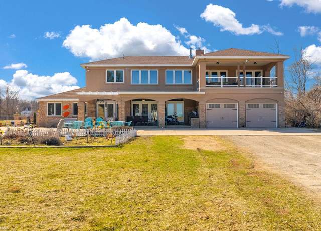 Property at 2235 Lakeshore Rd, Harbor Beach, MI 48441, 11 beds, 8.5 baths