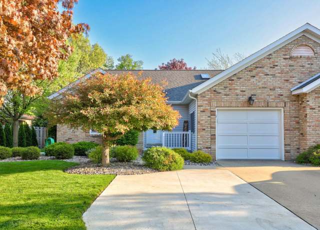 Property at 782 Country Ln, Frankenmuth, MI 48734, 3 beds, 2.5 baths