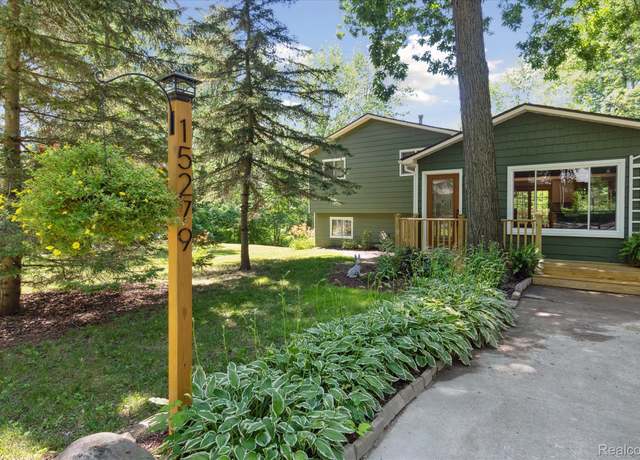 Property at 15279 Outer Dr, Linden, MI 48451, 3 beds, 1.5 baths