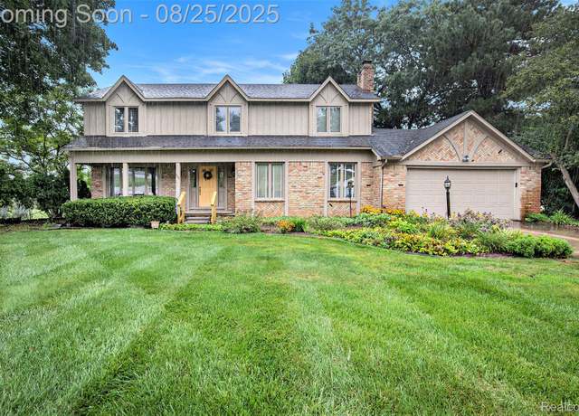 Property at 9125 Burning Tree Dr, Grand Blanc, MI 48439, 4 beds, 2.5 baths