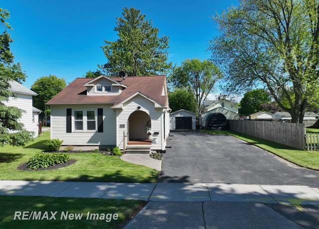 Property at 216 N Alexander St, Saginaw, MI 48602, 2 beds, 1 bath