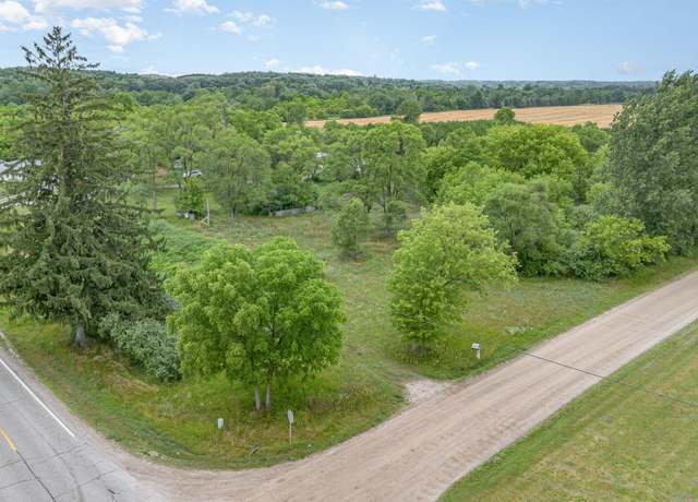 Property at 7976 S Brinton Rd Rd, Blanchard, MI 49310
