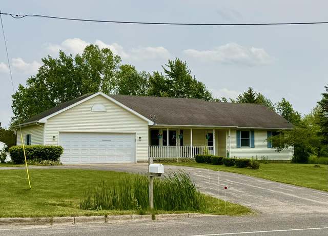 Property at 7450 Hanna Lake Ave SE, Caledonia, MI 49316, 3 beds, 2.5 baths