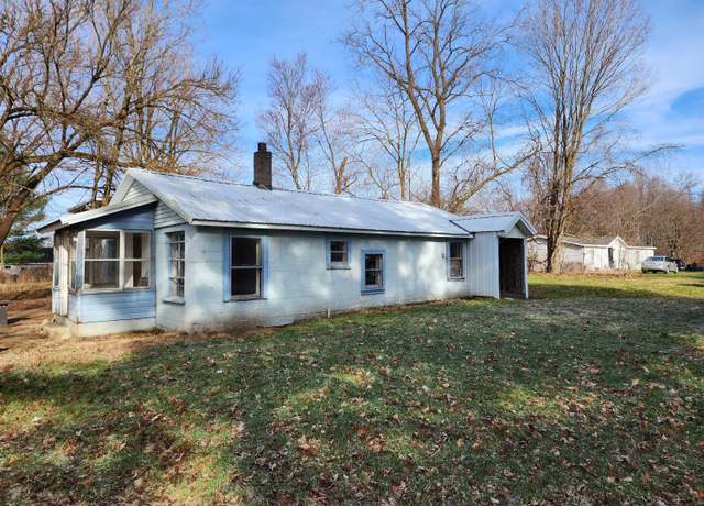 Property at 21102 First St, Three Rivers, MI 49093, 2 beds, 1 bath