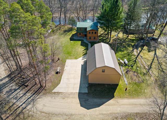 Property at 7952 Main Street St, Newaygo, MI 49337, 3 beds, 2 baths