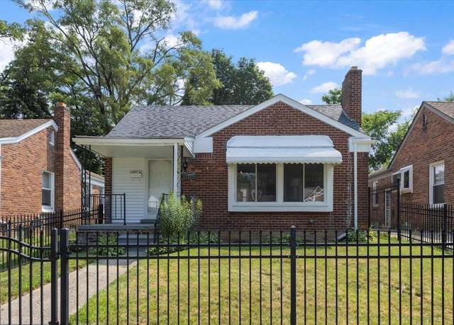 Property at 18490 Annchester Rd, Detroit, MI 48219, 3 beds, 1 bath
