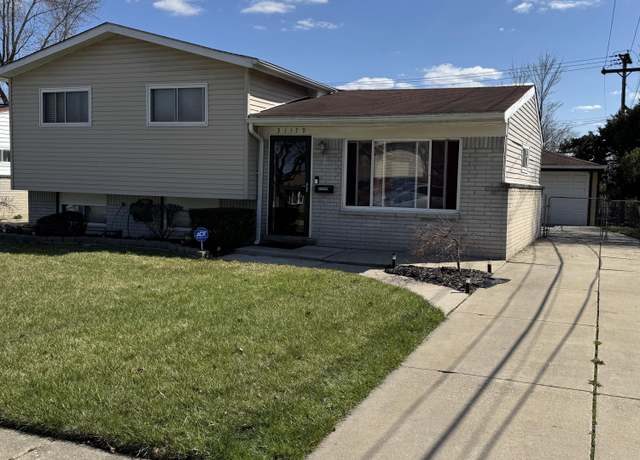 Property at 31179 Avondale St, Westland, MI 48186, 3 beds, 1.5 baths