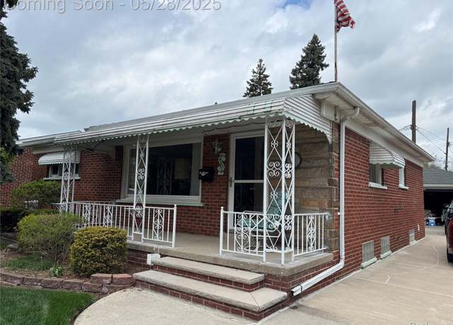 Property at 14632 S Yost Ave, Allen Park, MI 48101, 3 beds, 1.5 baths