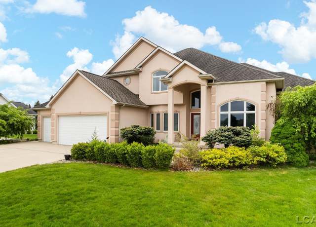 Property at 1269 Scott Ridge Dr, Adrian, MI 49221, 4 beds, 3.5 baths