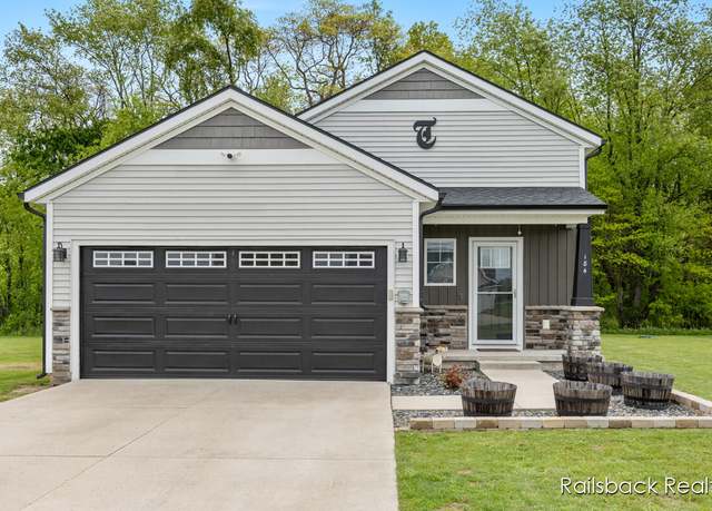 Property at 184 Dana Ln, Sand Lake, MI 49343, 4 beds, 2 baths