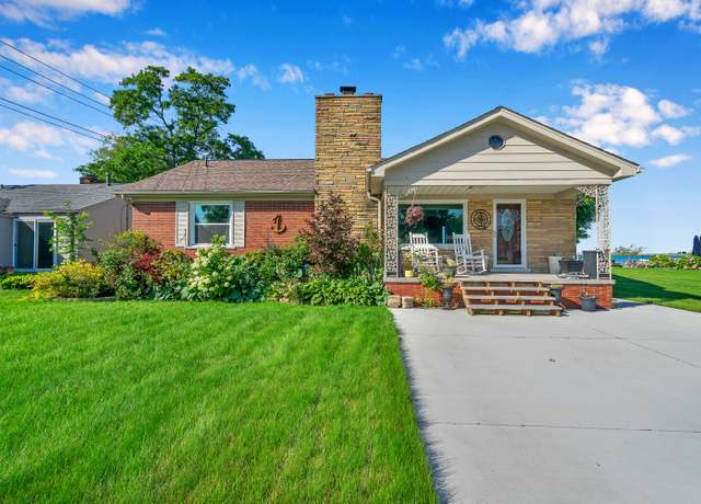Property at 7995 Colony Dr, Clay, MI 48001, 2 beds, 2 baths