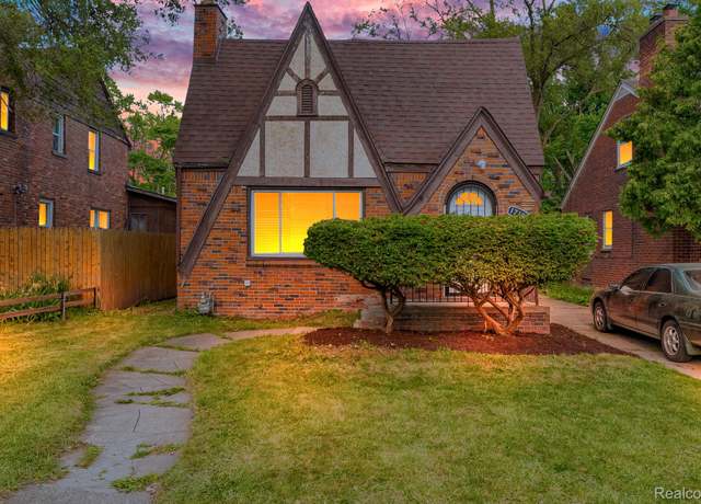 Property at 17196 Murray Hill St, Detroit, MI 48235, 3 beds, 1 bath