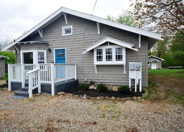 Property at 251 S Sprague St, Coldwater, MI 49036, 3 beds, 2 baths